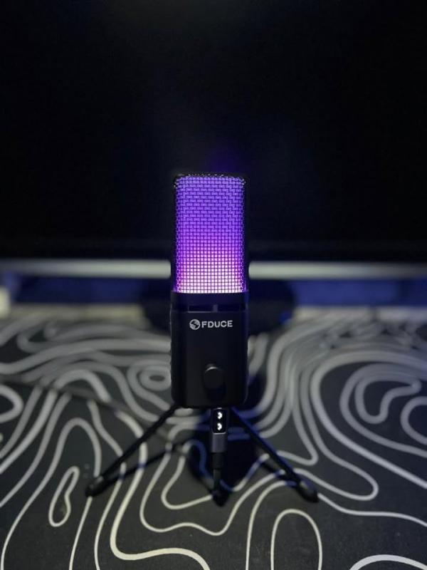 🎙️ Microphone Gaming Riksoin RGB🤩